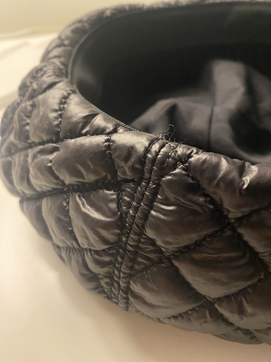 Copricapi, berretti & cappellini: Quilted Beret Black One Size – Usato da Chêne-Bourg venduto da car_d88h 3