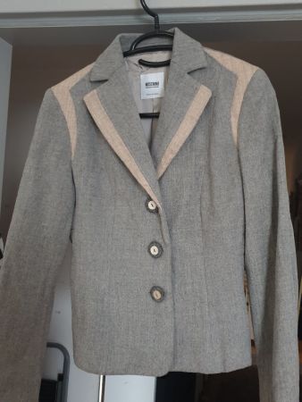MOSCHINO schöner Wollblazer Gr. 34