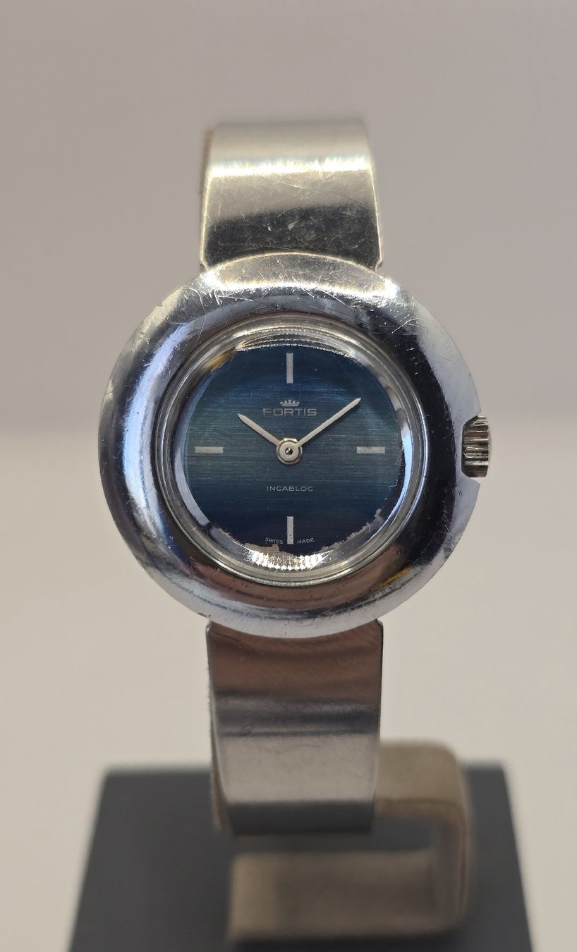 Fortis Uhren: Fortis Incabloc Hand-wind 30mm – Defekt aus Minusio von AGSuhren