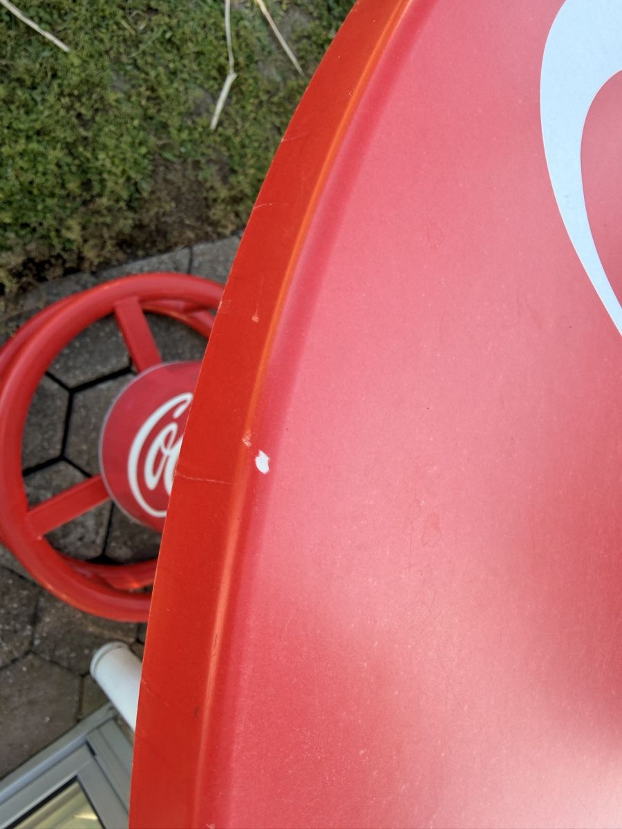 Tische: Stehtisch Coca Cola Rot mit Gebrauchsspuren – Gebraucht aus Wiedlisbach von Danger007 3