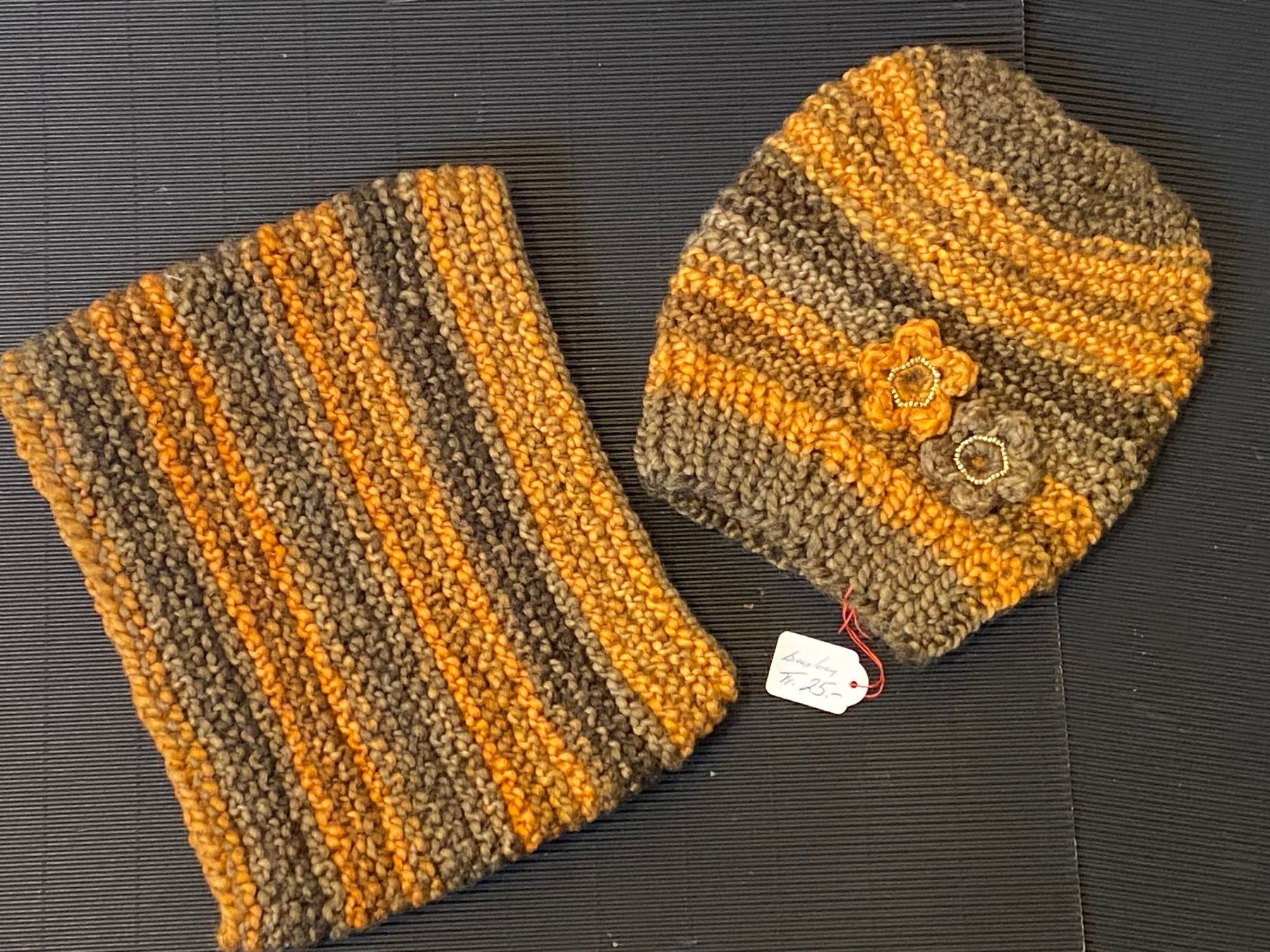 Foulard & Sciarpe: Mütze & Loop – Nuovo (secondo la descrizione) da Egg SZ venduto da irbaku