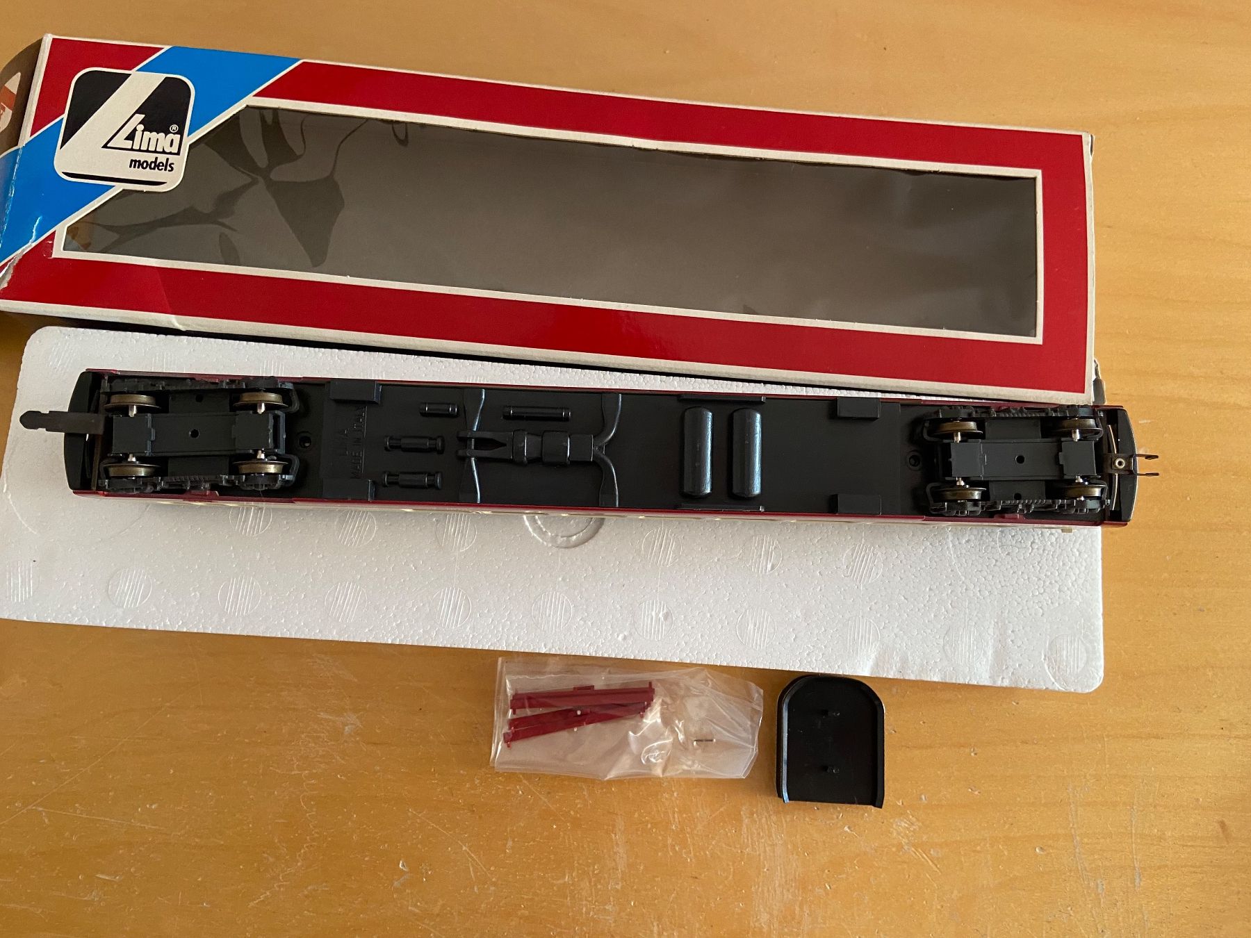 Lima Modellini di ferrovie: Lima 20 1006 TEE Gottardo Wagen – Usato da Basel venduto da Relaphe 3
