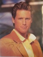 Leigh McCloskey 1955- Autogramm signiert Magazinbild 20x30cm