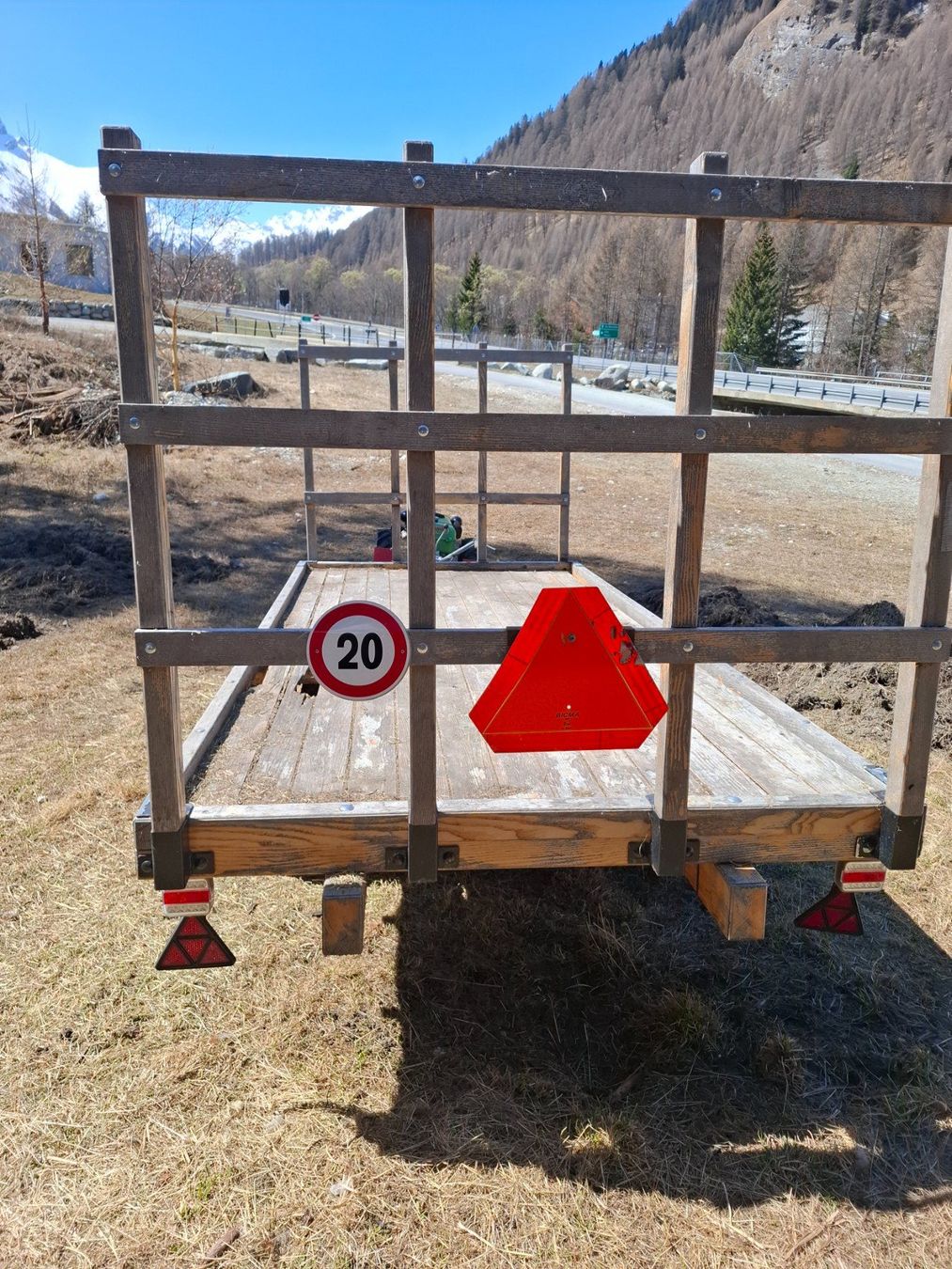 Rapid Tutte le macchine: Rapid spezial mit treibachsanhänger – Usato da Splügen venduto da seae 1