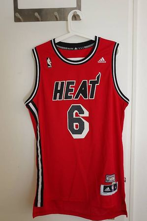  Miami Heat LeBron James #6