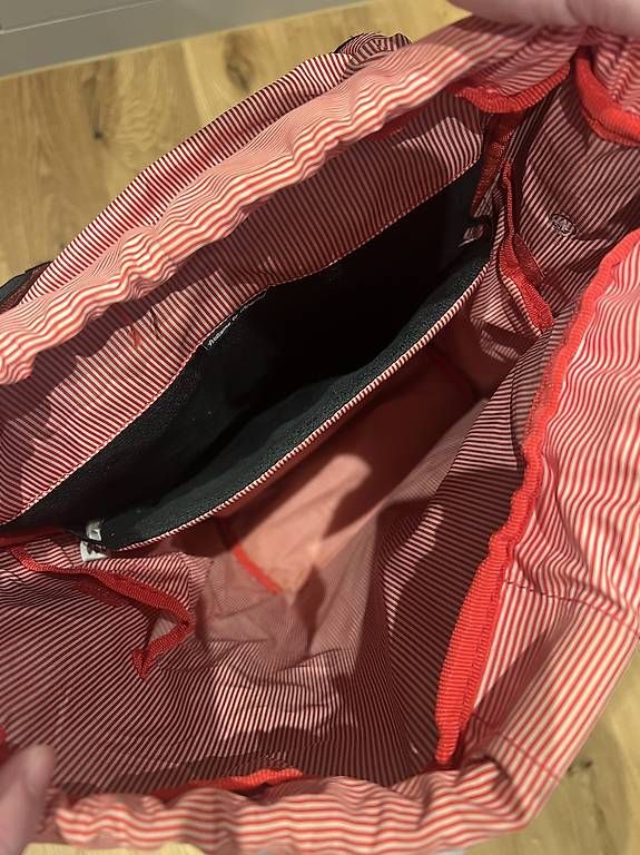 Herschel Sacs à dos: Herrschel Rucksack – D'occasion à Solothurn par Annamafa01 3