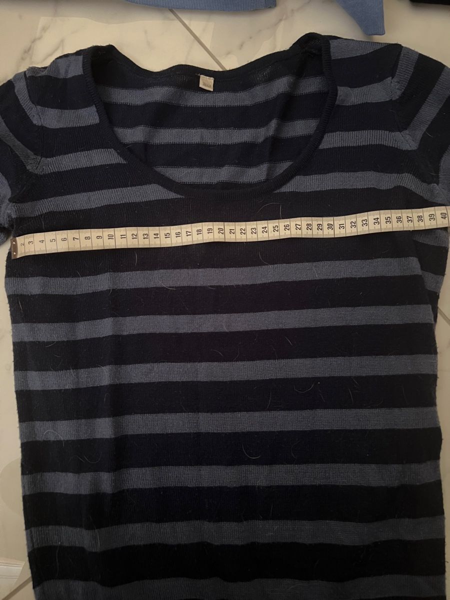 Pullover & Sweatshirts: Pullover Set Grösse M, lot de pull pullover taille M – Gebraucht aus COLOGNY von fleurdelys84 2