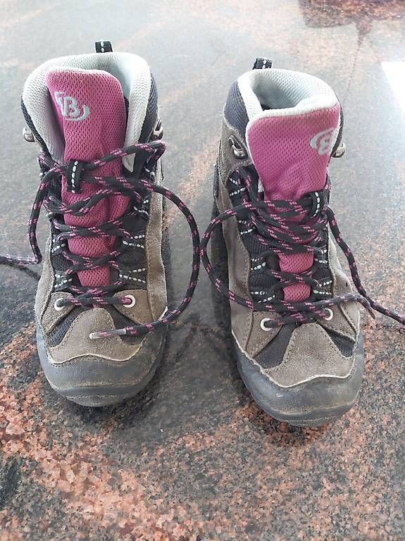 Scarpe per ragazzi: Brütting Wanderschuhe – Usato da Stalden (Sarnen) venduto da chr_s5xx