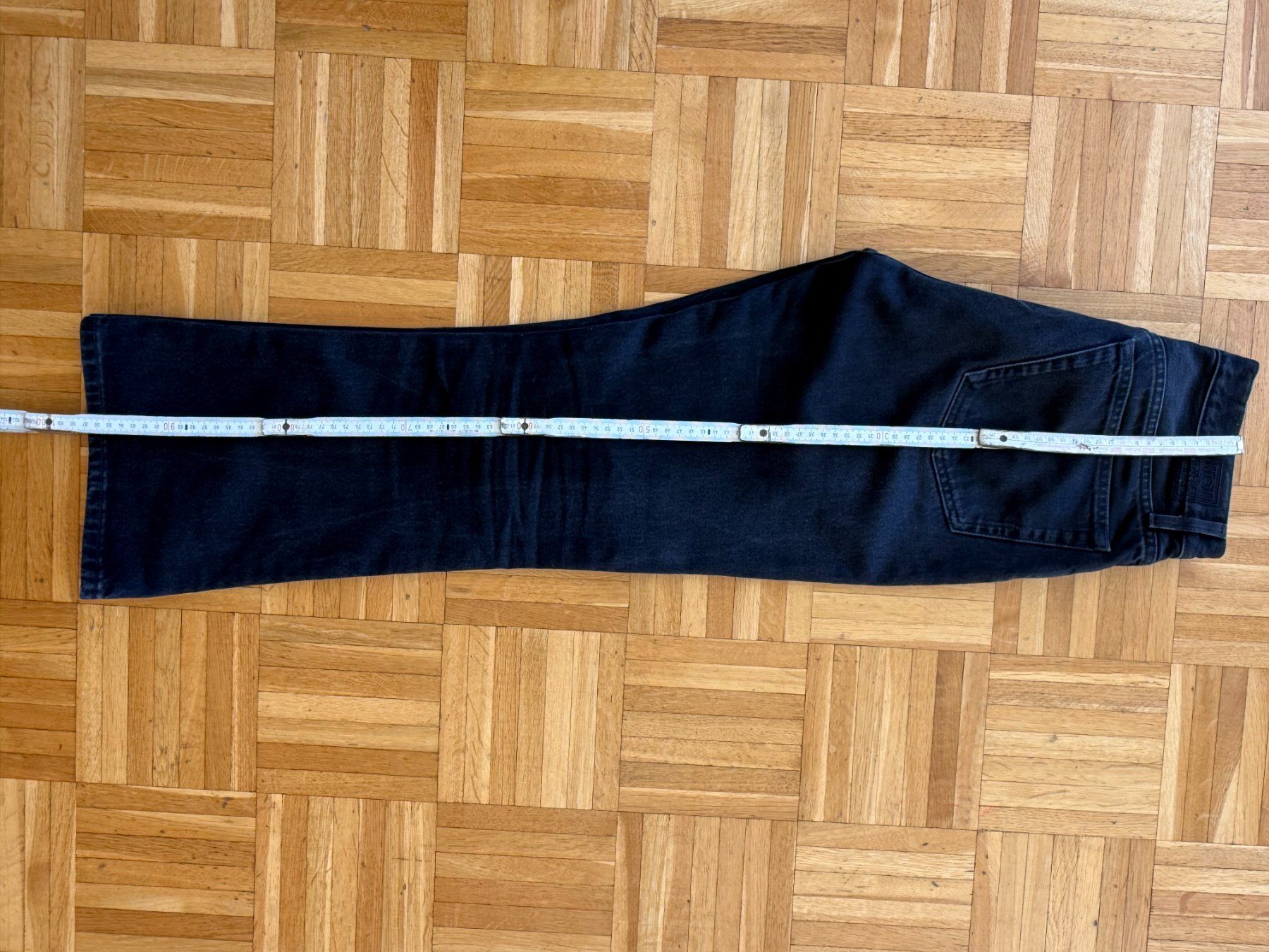 Totême Jeans: Toteme Kick Flare Jeans size 28 – Nuovo (secondo la descrizione) da st prex venduto da magdalenaonline 3