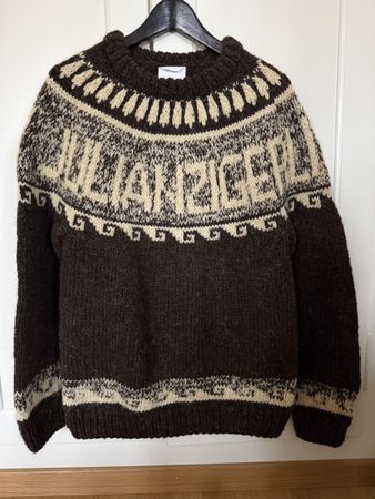 Warm Wool Sweater - Julian Ziggerli