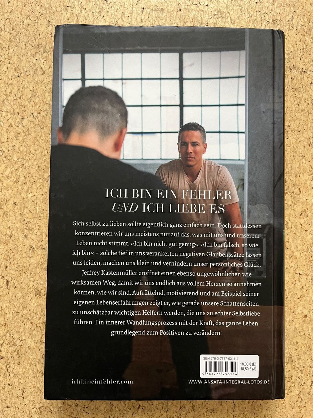 Livres: Buch gebunden "Ich bin ein FEHLER und ich liebe es" – D'occasion à Grosswangen par Vita500 1