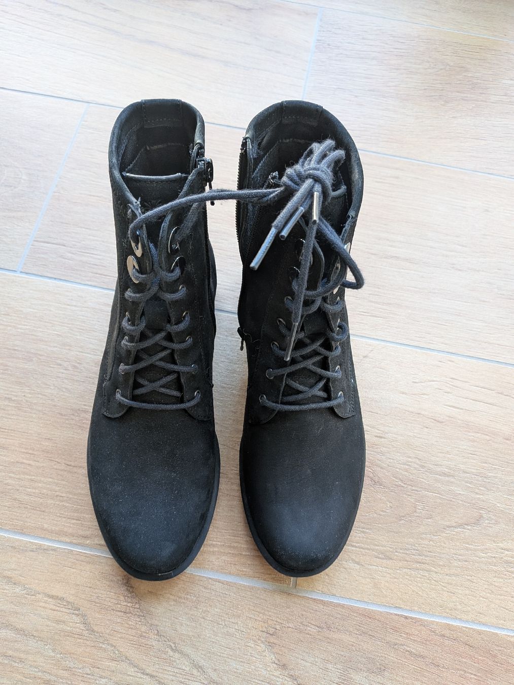 Scarpe da donna: Hartjes Stiefel Grösse 37 – Nuovo (secondo la descrizione) da Eschenbach SG venduto da SanFranciscoCalifornia