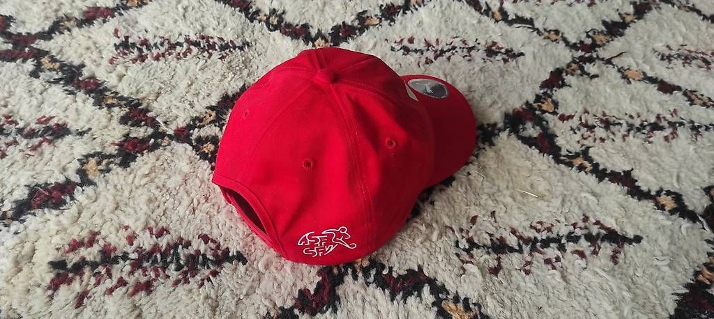 Puma Copricapi, berretti & cappellini: Casquette PUMA suisse edelweiss – Nuovo (secondo la descrizione) da Vevey venduto da con_dwl8 2