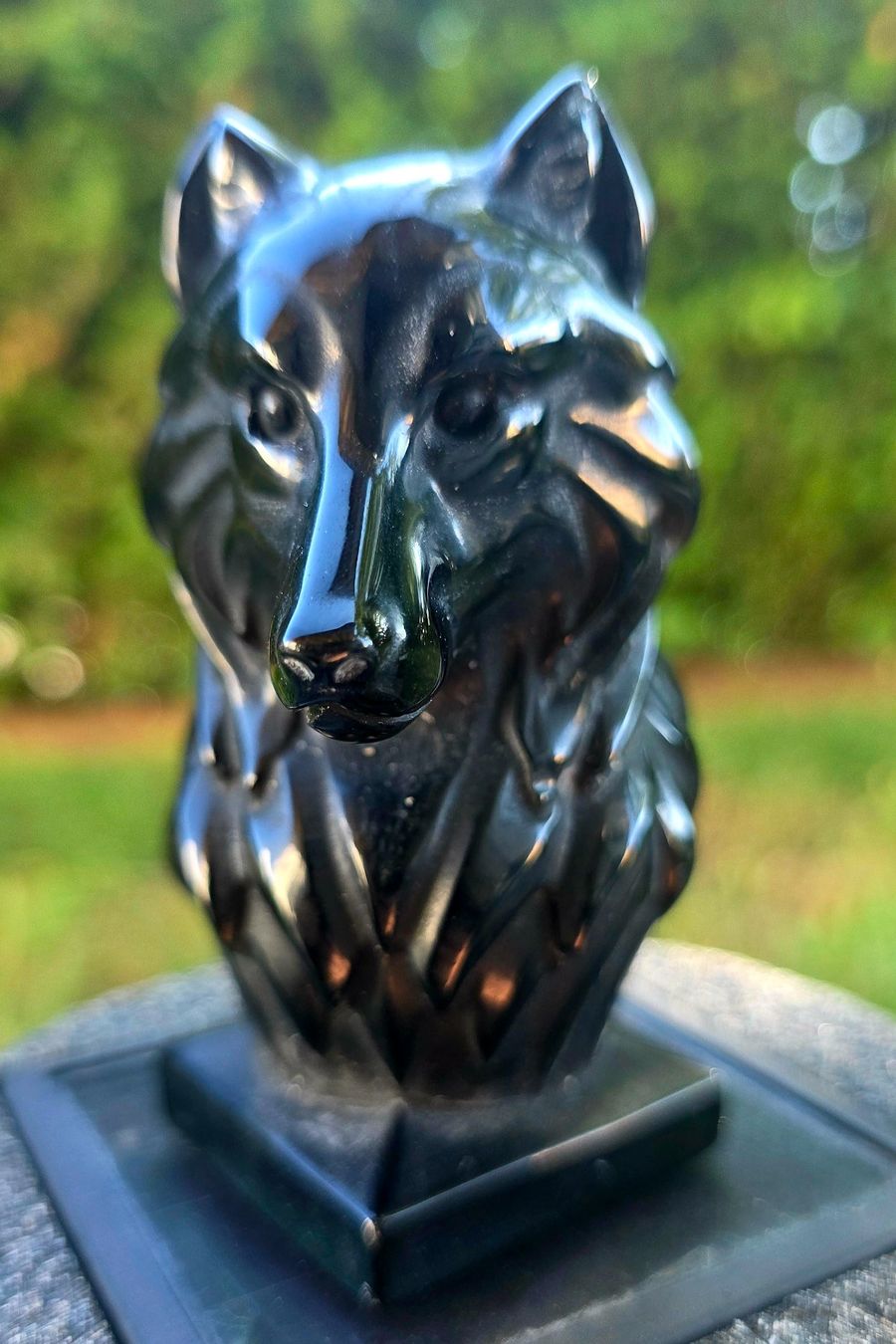 Mineralien & Heilsteine: Schwarzer Obsidian Wolf 🐺🖤✨300g – Neu und originalverpackt aus Matzingen von Shay_Crystalz