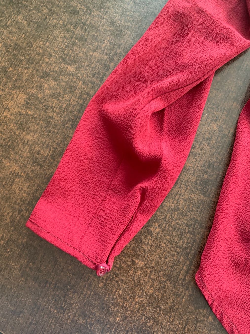 Blouses, T-shirts & Tops: Pull chemise NAF NAF taille XS – D'occasion à Domdidier par qatar1973 2