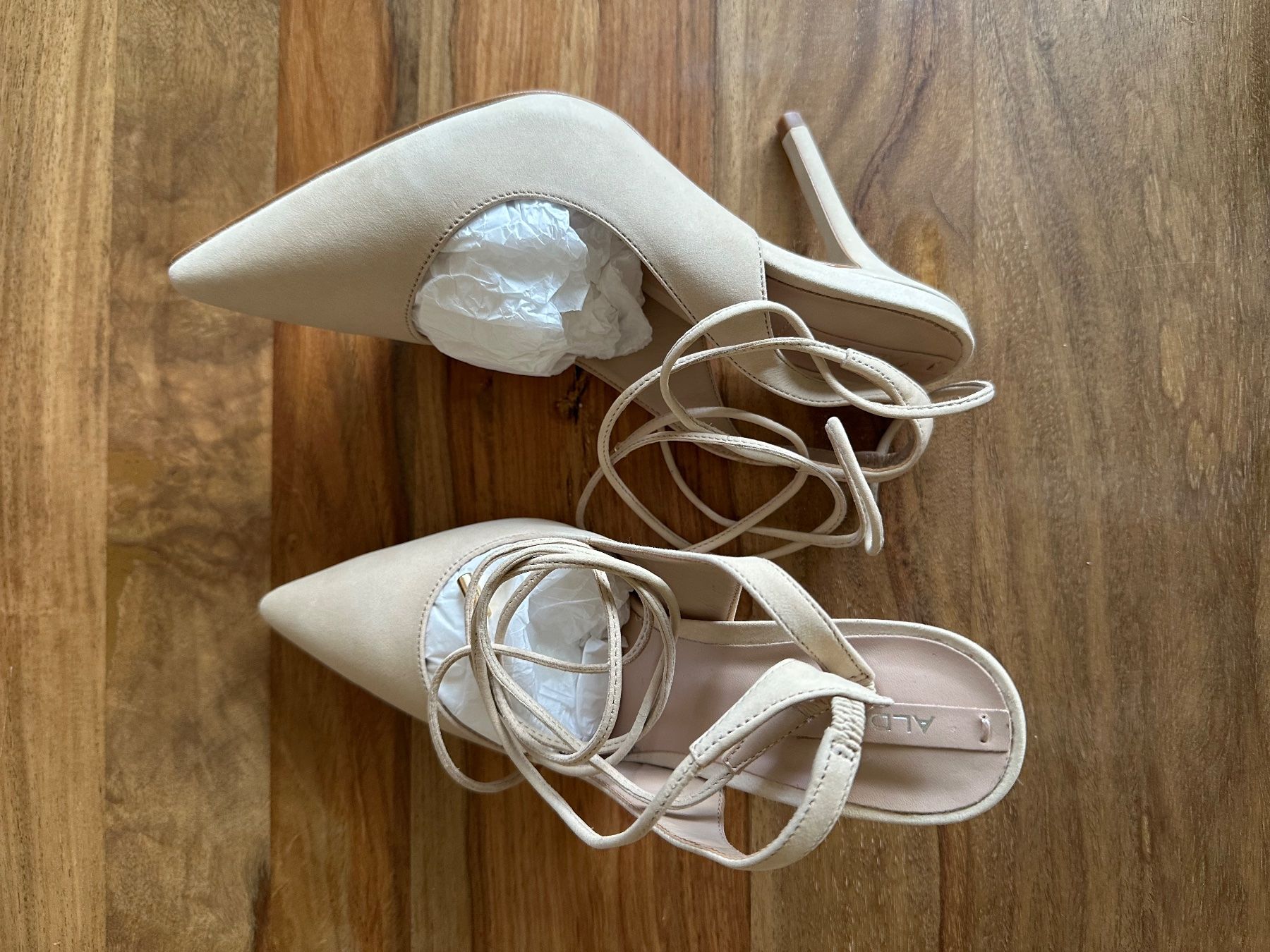Scarpe da donna: ALDO lace-up heeled pumps – Usato da Basel venduto da kik_ki_05 1