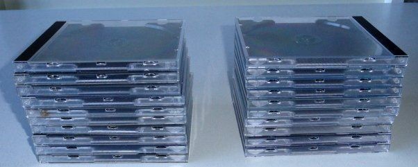 CD: Hüllen CD original X 20 schwarz – Usato da Unterbäch venduto da oqlib 1
