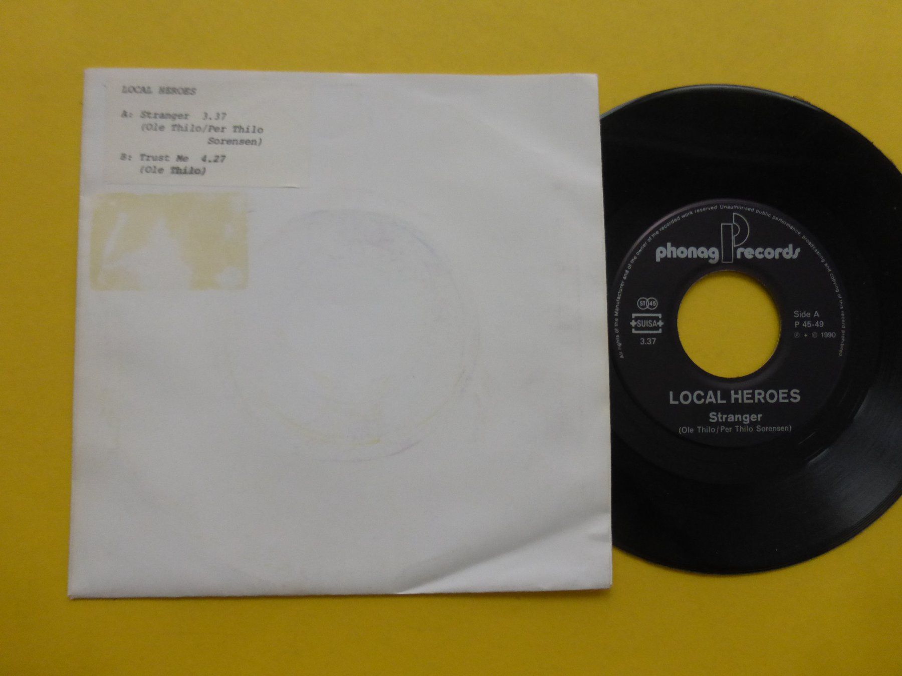 Dischi in vinile: Local Heroes – Stranger – Usato da Zürich venduto da Swiss57