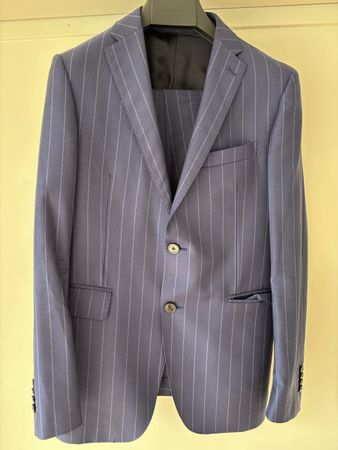 Boggi Milano Pinstripe Suit, Size 46/8R, Blue, Fitted