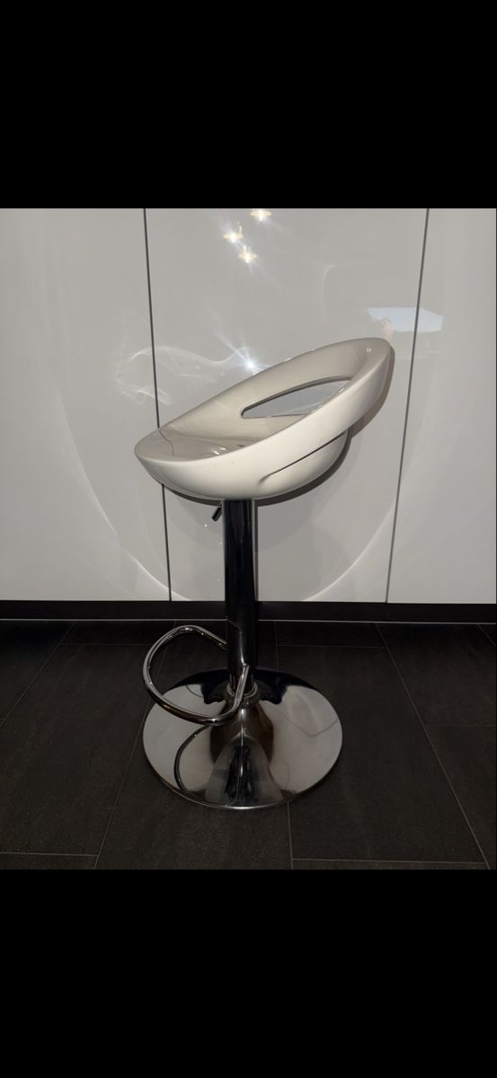 Sedie: Tabouret de bar design pivotant et réglable. – Nuovo (secondo la descrizione) da Boudry venduto da mat_zn57 2