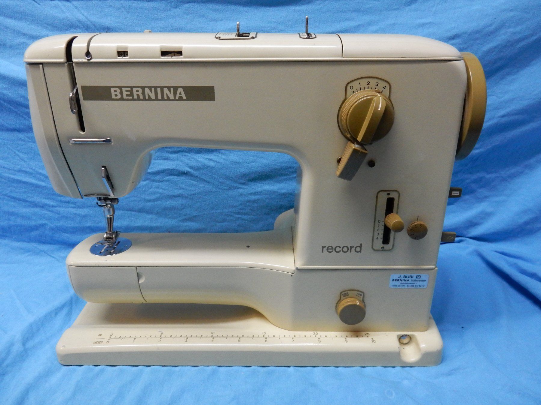 Bernina Nähmaschinen: Bernina 730        26008 – Gebraucht aus Watt von Mariposa49