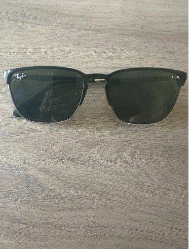 Ray-Ban Occhiali & Lenti: Ray-Ban Clubmaster – Usato da Reinach AG venduto da dia_85cv