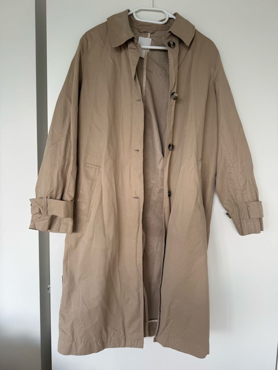 H&M Cappotti: Trench-coat – Usato da Monthey venduto da sen_6ckr