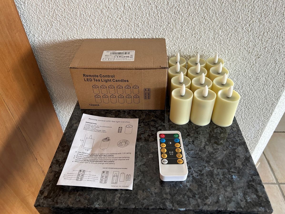 Candele: 12 neue LED Kerze/Teelicht Timer+Fernbedienung AAA-Batterie – Nuovo e nell'imballaggio originale da Beatenberg venduto da buy2you 1
