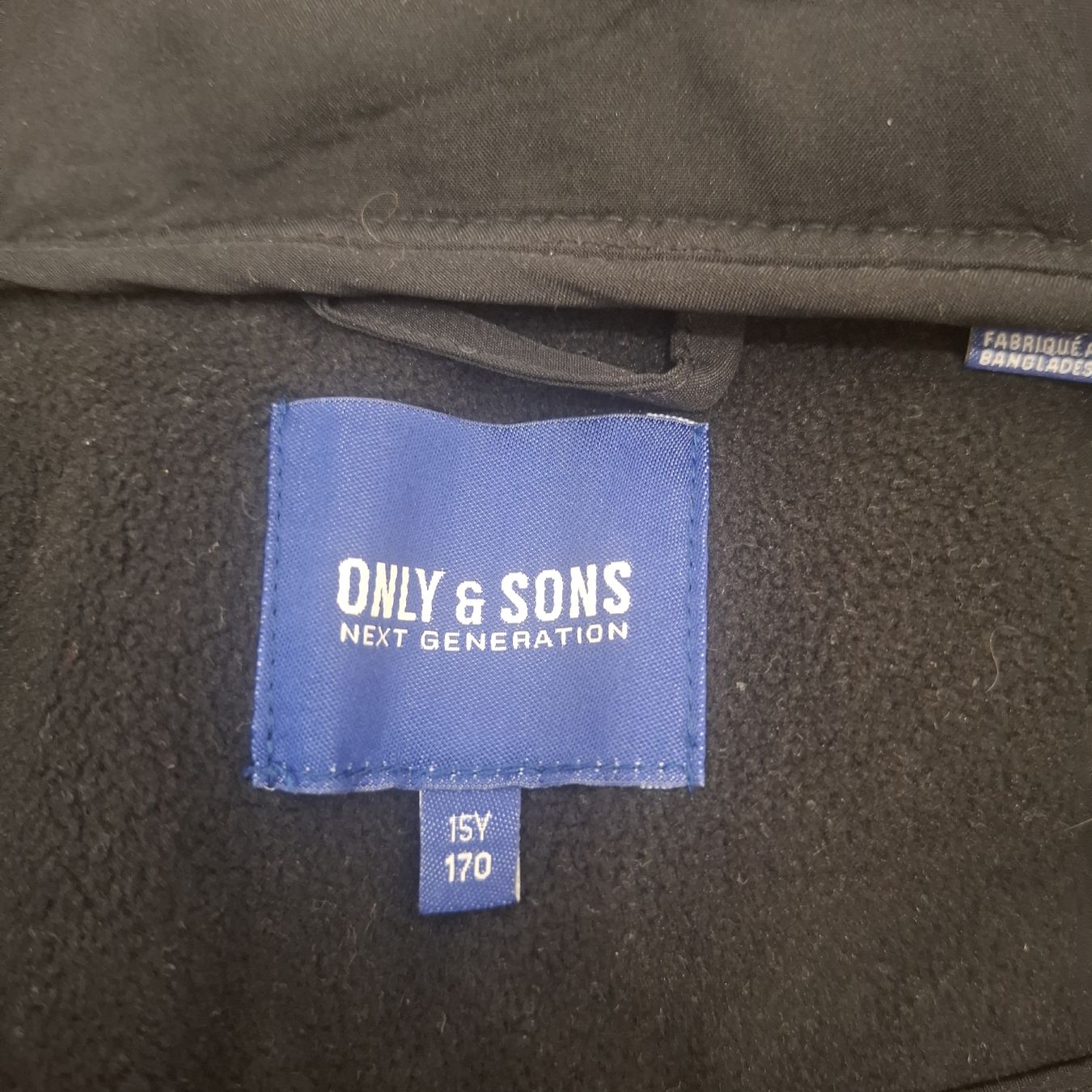 Only Vestes & Manteaux: Jungen Softshelljacke Schwarz Only & Sons Grösse 170 – Neuf (Voir description) à St. Gallen par emi_nfh9 3