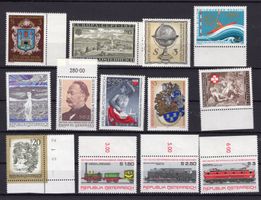 R6437  /  AUTRICHE 1976-1977 années complètes neuves XX