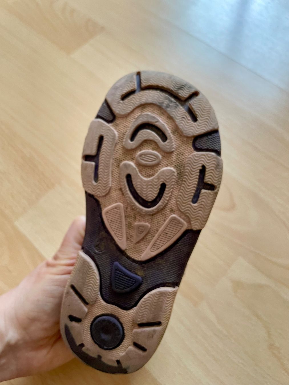 Scarpe per ragazze: Sandalen Mädchen, Wildleder, Grösse 26 – Usato da Weingarten-Kalth venduto da ana_tim 2