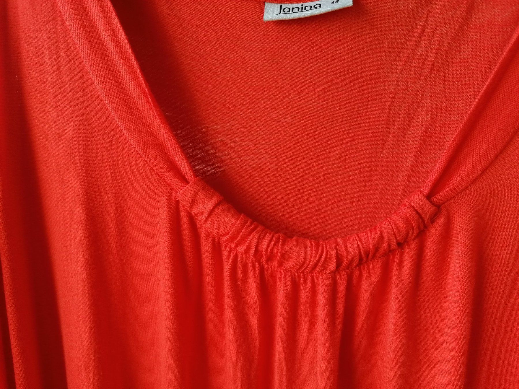 T-shirt: Sweet shirt orange gr 58 – Usato da Bedigliora venduto da Dolcezza0