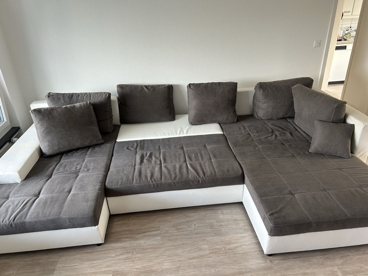 Sofas: Schlafcouch – Gebraucht aus Beckenried von mar_y8bp 1