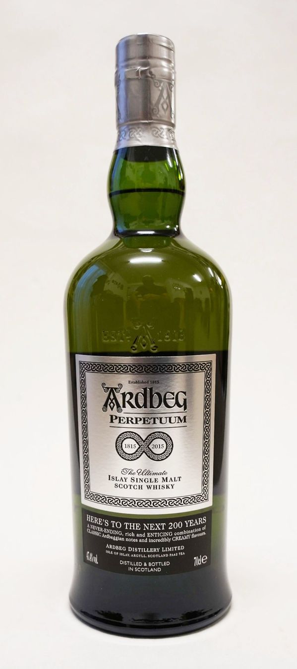 Ardbeg Bevande alcoliche: Ardbeg Perpetum Single Malt Whisky – Nuovo e nell'imballaggio originale da Zürich venduto da Myomesin