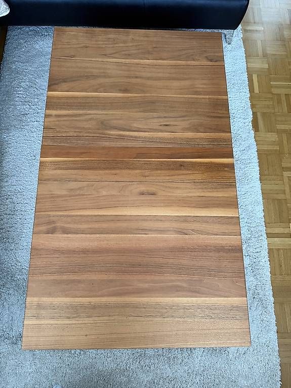 Tables: Nussbaum Couchtisch Möbel Schubiger – D'occasion à Egnach par hrid 1
