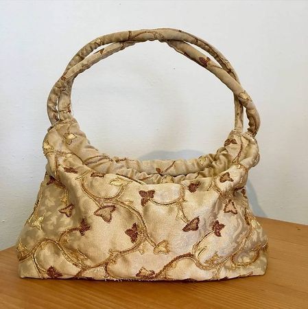WUNDERSCHÖNE ANTIKE HANDTASCHE