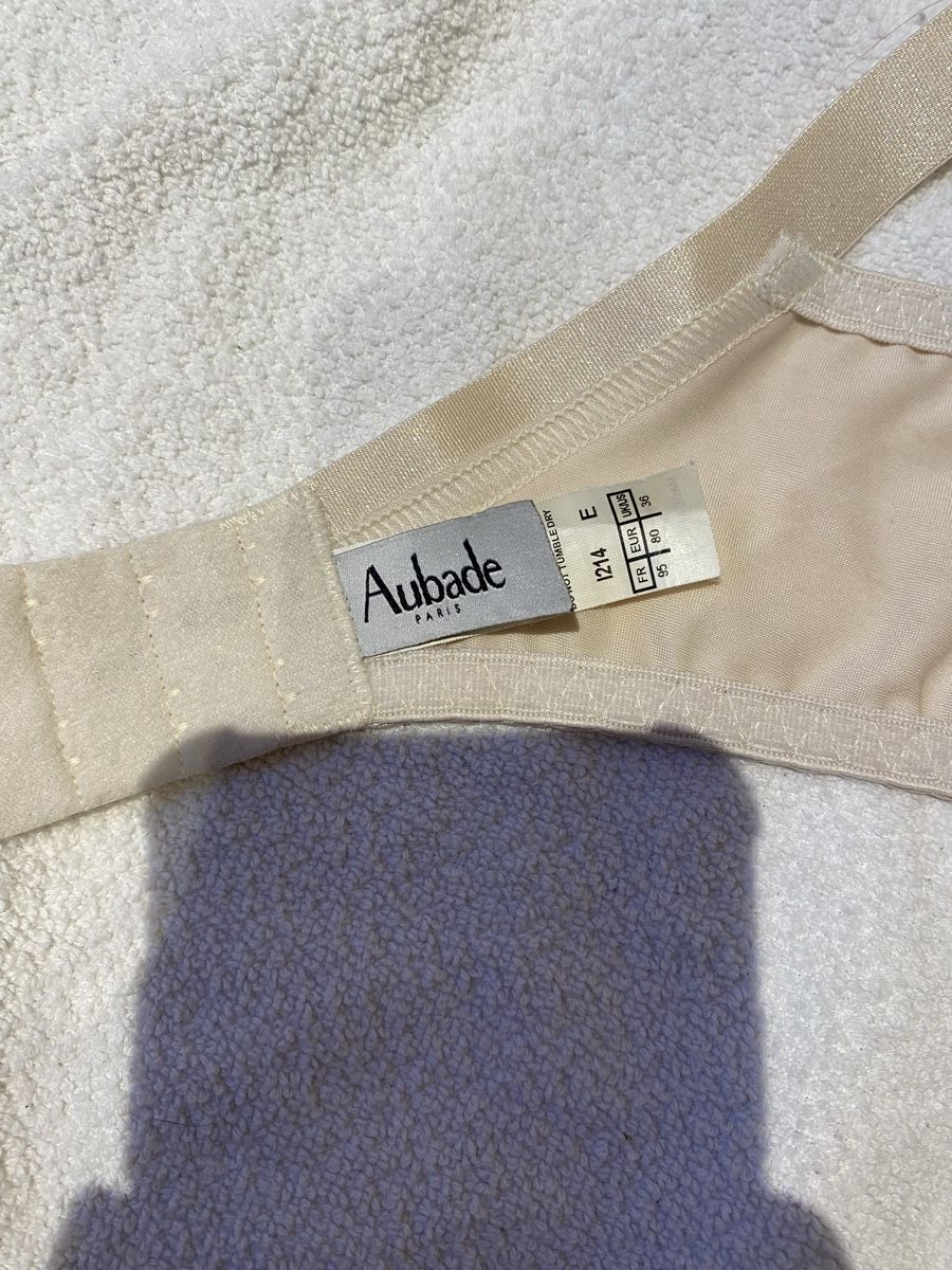Aubade Altra biancheria intima: Aubade BH, Beige mit Spitze, Grösse 95 E, Top Zustand! – Usato da Schaffhausen venduto da purzel51 1