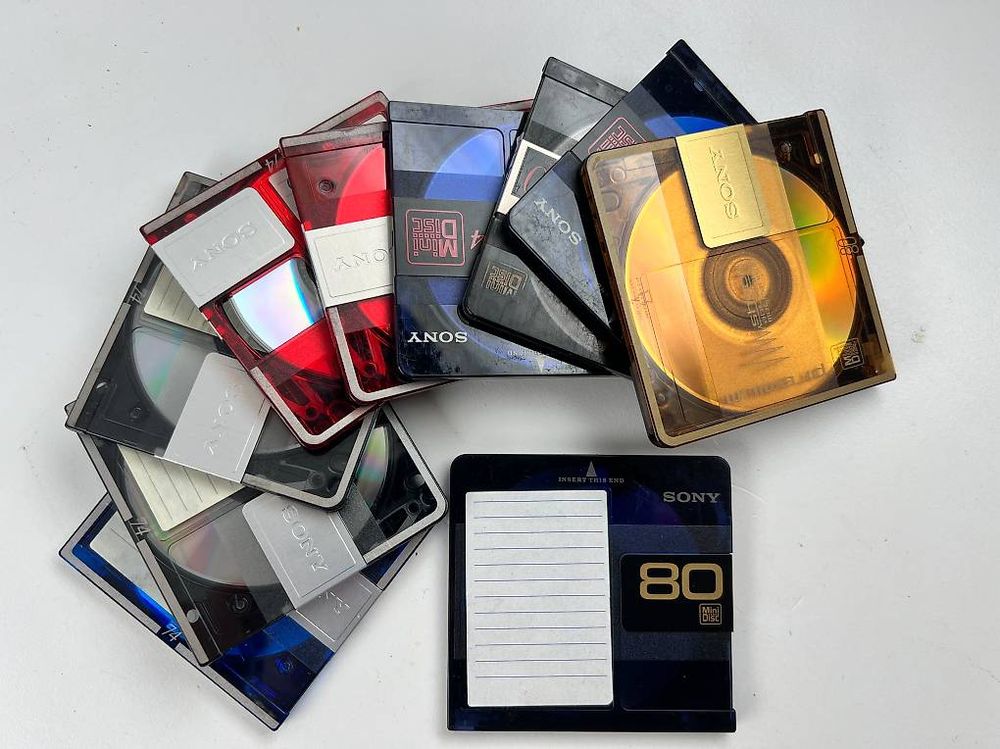 Sony MiniDisc Recorder MZ-N505 + 10 MDs (Gebraucht) in Langenthal für ...