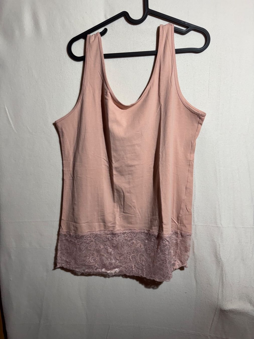Top: Basic Top mit Spitzenrand von Chicoree Gr. L – Usato da Grosswangen venduto da SALE_SALE_SALE 5