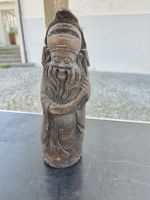 Holzfigur asiatisch alt, Handarbeit, guter Zustand