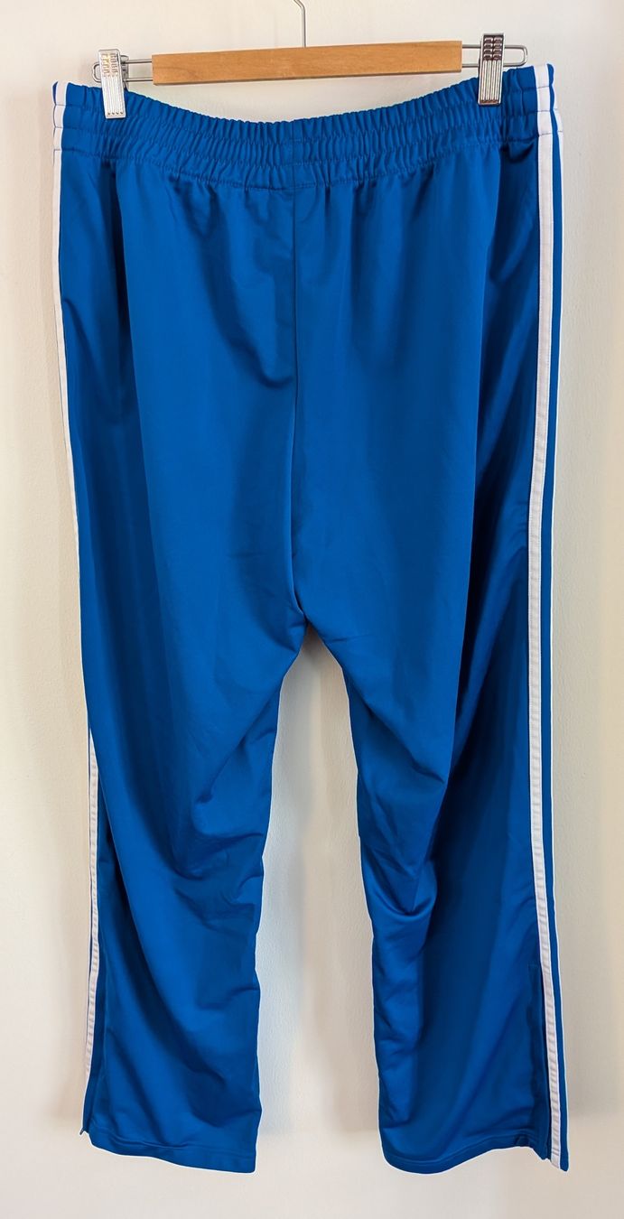 Adidas Pantaloni: Adidas Firebird Jogginghose – Usato da Zürich venduto da vukzh 1