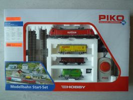 TOP !! PIKO Starter-Set mit Trafo & Schienen-Set débutant HO