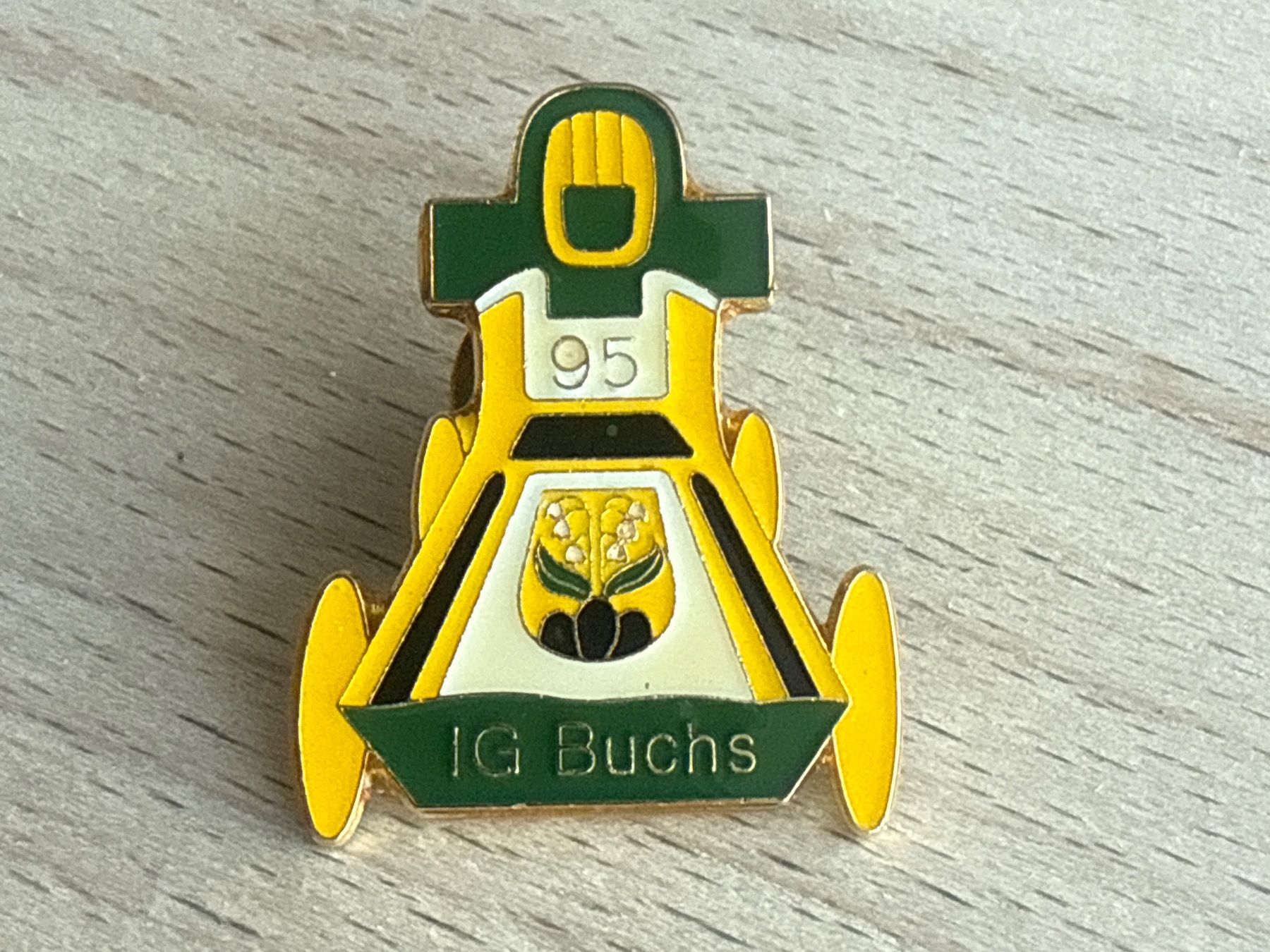 Placchette & Badge: Pin IG Buchs 95 – Usato da Glattbrugg venduto da Schweigmatt