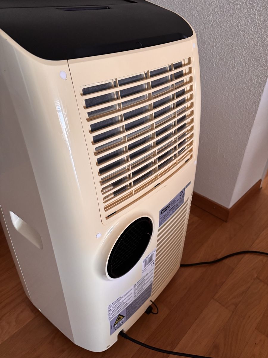 De'Longhi Klimageräte: Mobiles Klimagerät – Gebraucht aus Zug von katzemia01 2