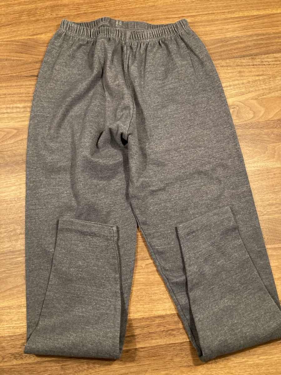 Leggings: Warme graue Leggins – Usato da Kesswil venduto da Branca-01