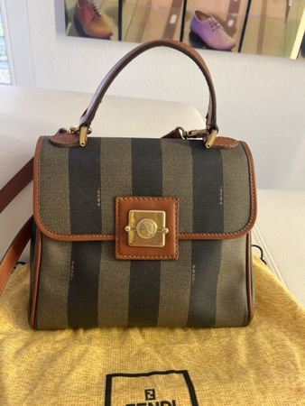 Fendi Pékan Stripes Cuir et toile, magnifique et élégant