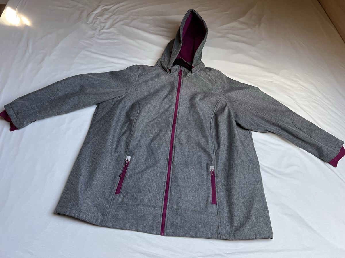 Giacche: Damen Softshelljacke Gr. 56 – Usato da Zeiningen venduto da nic_2rmd 1