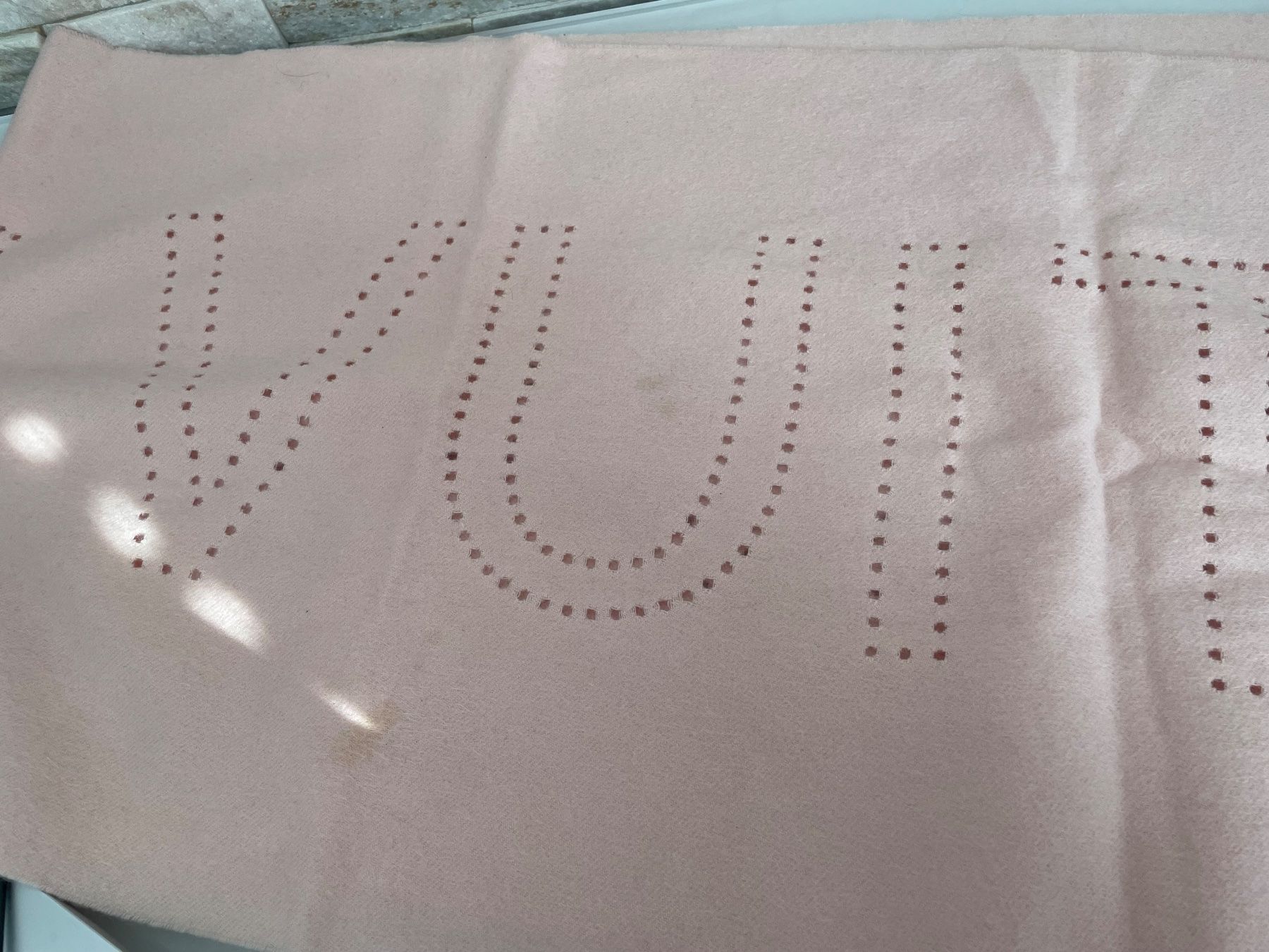 Louis Vuitton Foulard & Sciarpe: Louis Vuitton Schal Kaschmir - nr. 399 – Usato da Hittnau venduto da LuxAndMore 3