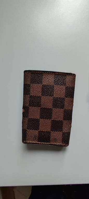 Louis Vuitton Altro in  Abbigliamento & Accessori: Louis Vuitton Schlüsseletui Multicles 6 Damier Ebene – Usato da Zürich venduto da bre_7hlh 1