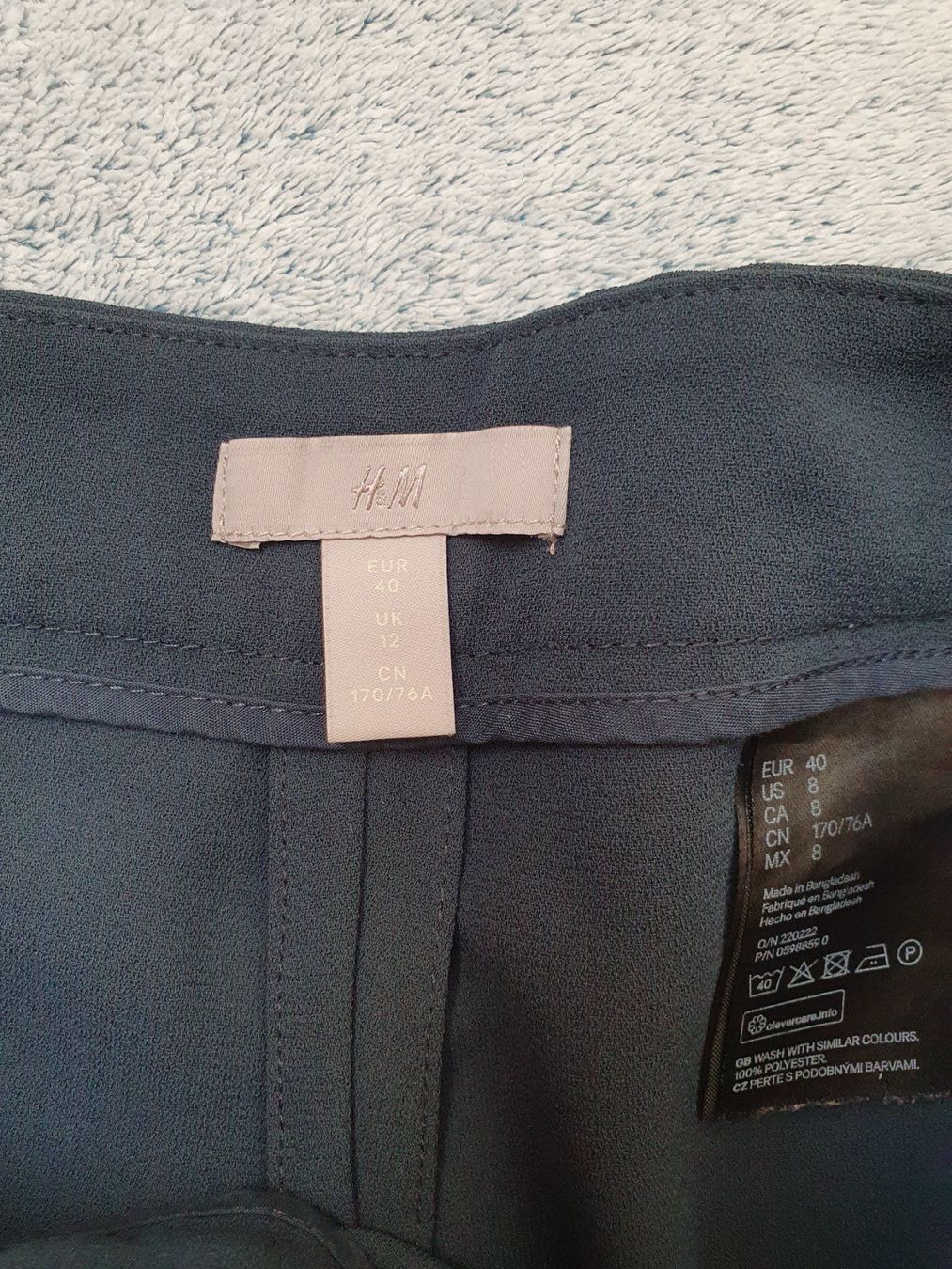 H&M Pantaloni: 3 Stoff-Hosen Gr. 40, L – Usato da Birmenstorf AG venduto da tritonius 2